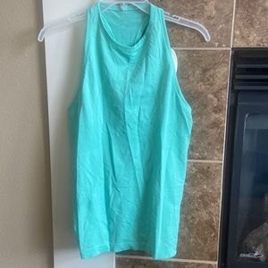Lululemon high neck tank size 8